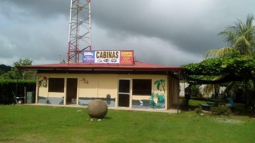 Lodge Las Esferas De Sierpe