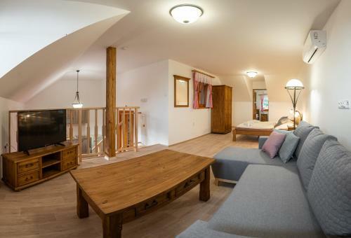 Hostal Penzion Hluk