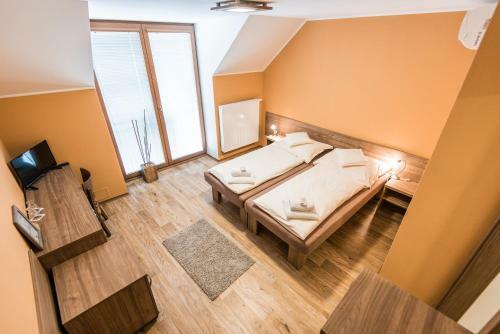 Hostal Penzion Hluk
