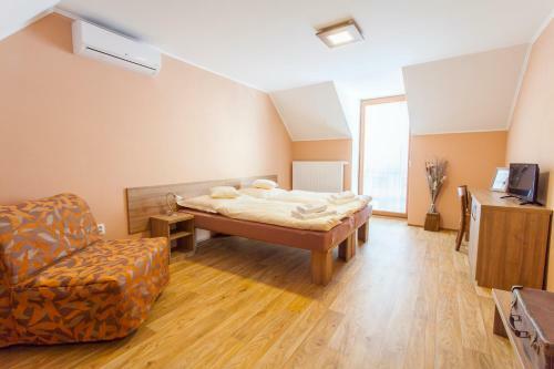 Hostal Penzion Hluk
