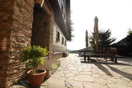 Hostal Libereck� Bouda - Rekreace V Srdci Krkono?