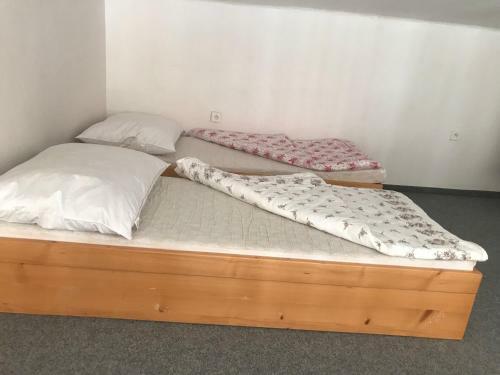 Apartm�n U Jezera - Admir�l