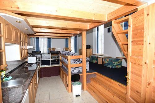 Apartm�n U Jezera - Admir�l