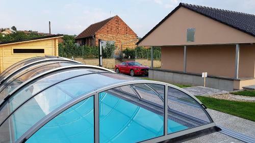 Hostal Apartm�n Kobyl�