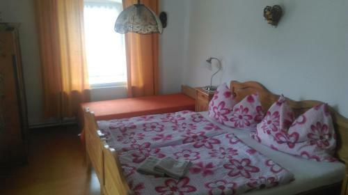 Hostal Ubytov�n� Ve Ml�n?