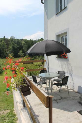 Hostal Ubytov�n� Ve Ml�n?
