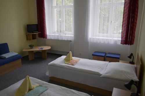 Hostal Penzion Pood?�