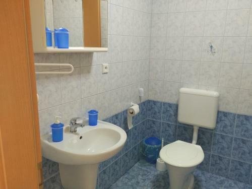 Hostal Penzion Pomn?nka