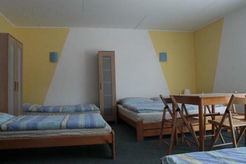 Hostal Penzion Pomn?nka
