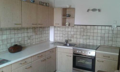 Apartamento Ferienwohnung K�hl