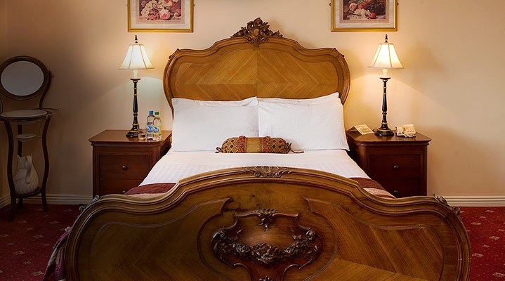 Hotel Bellbridge House
