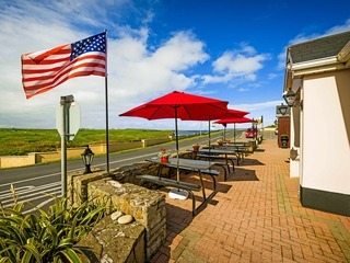 Hotel Bellbridge House