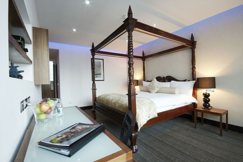 Hotel Rochestown Park
