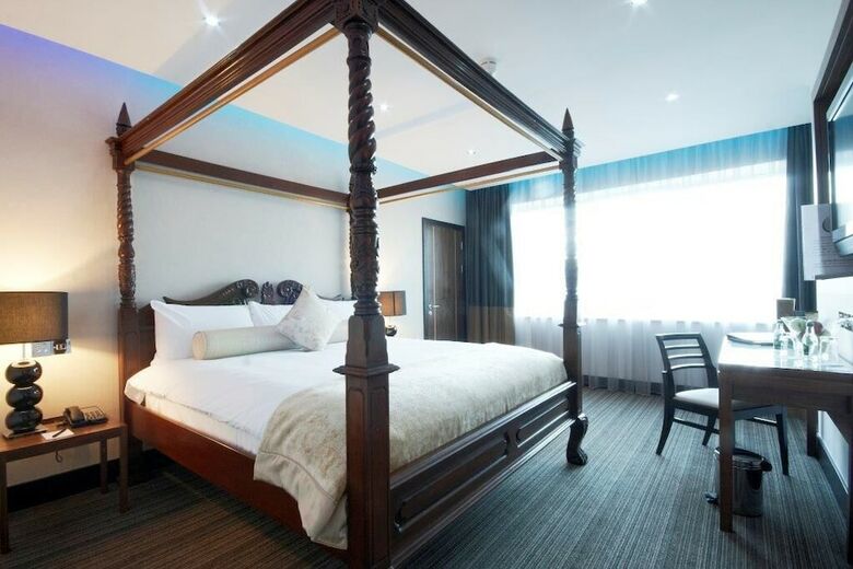 Hotel Rochestown Park