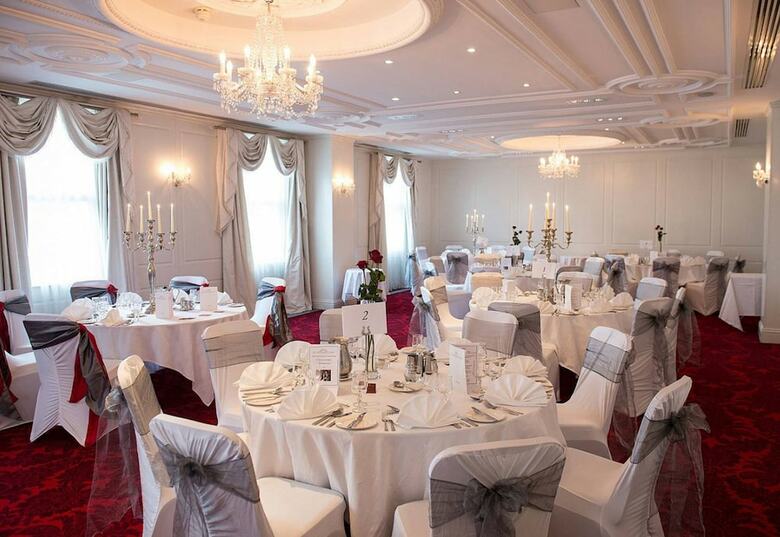 Hotel Rochestown Park