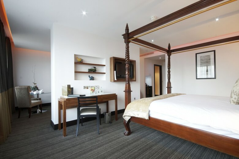 Hotel Rochestown Park