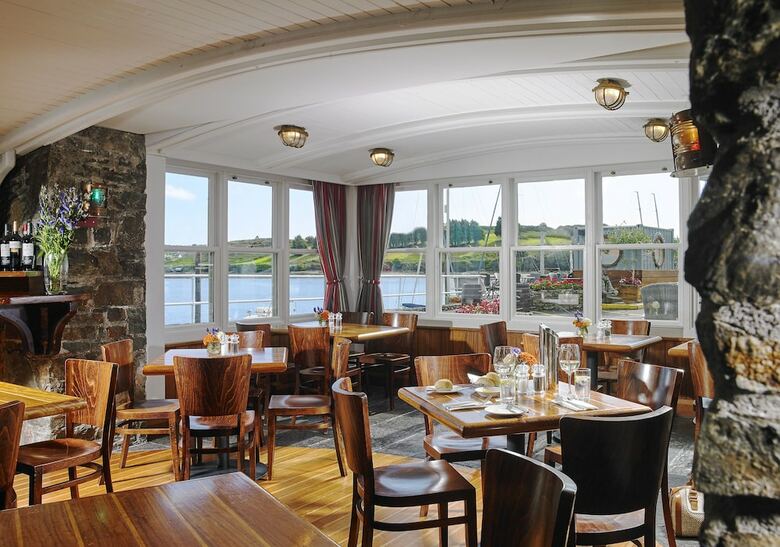Hotel Trident