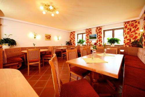 Hostal Pension Mozart