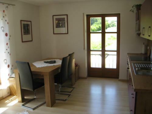 Apartamento Ferienwohnung Edelsfeld