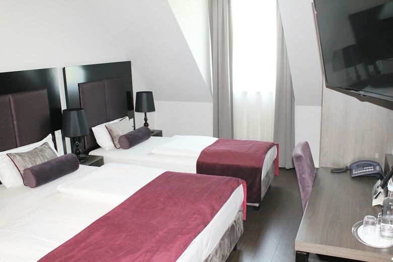 Hotel Arena An Der Friedberger Warte