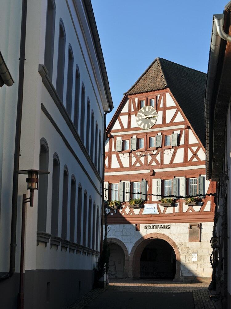 Hostal Hofgarten Rosa