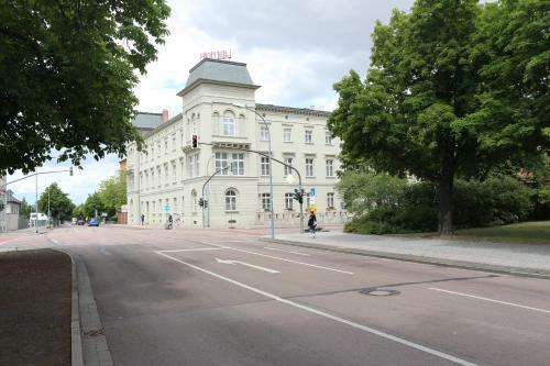 Hotel "stadt K�then" Gmbh & Co.kg