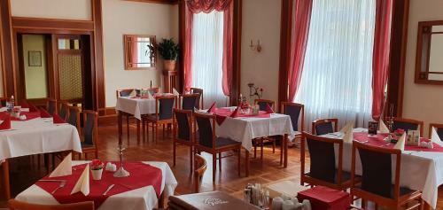 Hotel "stadt K�then" Gmbh & Co.kg