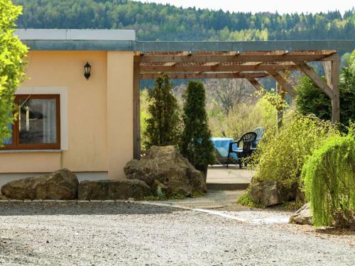 Chic Vacation Home Near Forest In Sebnitz Germany