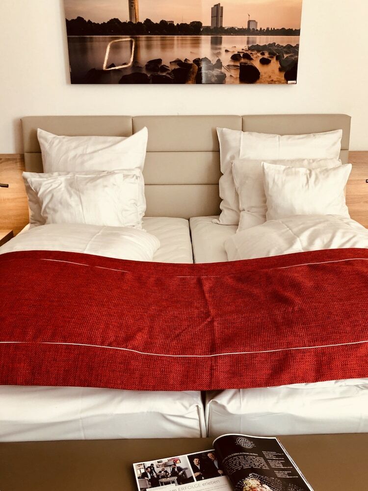 Four Stars By City Hotel