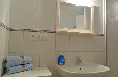 Apartamento Ferienwohnung Am Kap Arkona Rueg 1