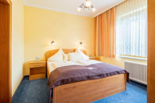 Hostal Panorama Pension S�dhang