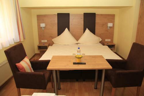 Waldhotel Albachm�hle Mit Albacher Stuben