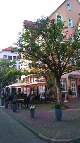 Hotel L�wensteiner Hof Haus Am Neuplatz