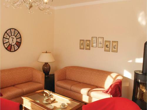 Two-bedroom Holiday Home In Settin