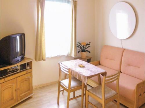 One-bedroom Apartment In Settin