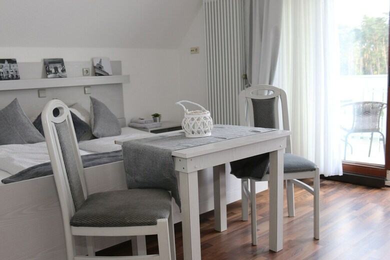 Hostal Pension Ottenheide