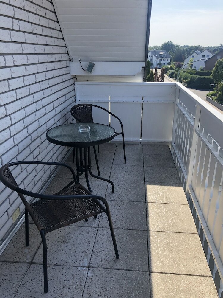 Hostal Pension Ottenheide