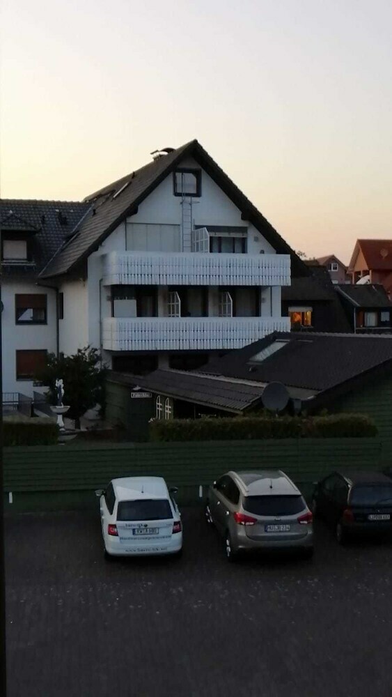 Hostal Pension Ottenheide