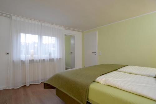 G�stehaus A Und D Fischer