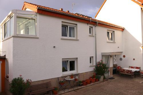 G�stehaus A Und D Fischer