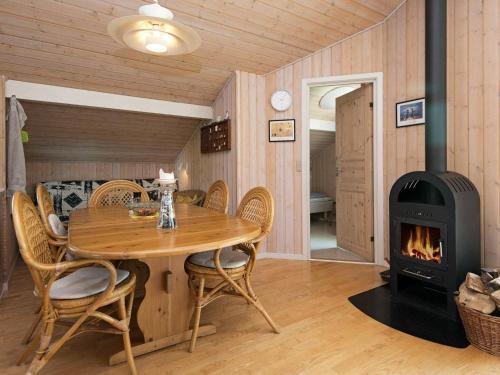 Three-bedroom Holiday Home In Haderslev