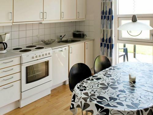 Two-bedroom Holiday Home In H�jer 2