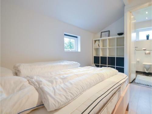 Three-bedroom Holiday Home In Ega