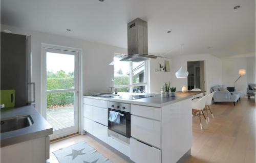 Three-bedroom Holiday Home In Ega
