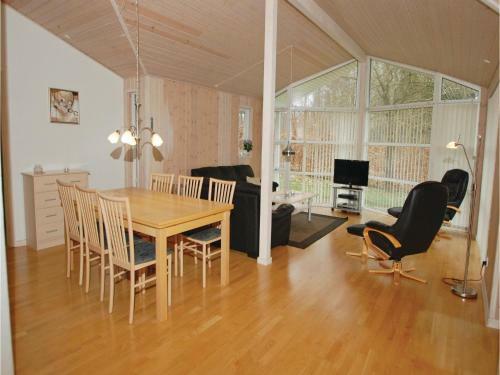 Holiday Home F�rvang 36