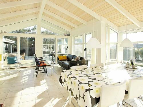 Holiday Home �rnevej II
