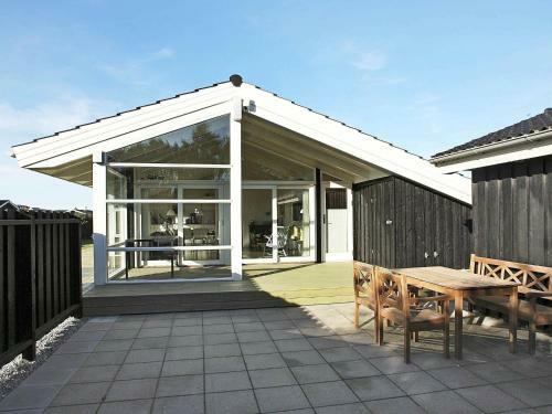 Holiday Home �rnevej II