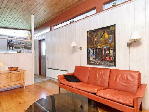 Holiday Home Mikkelstien