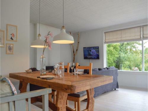 Three-bedroom Holiday Home In Grasted