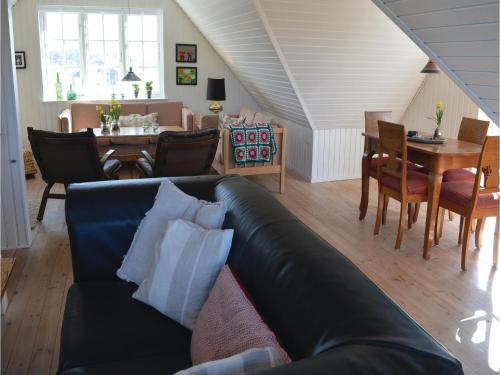 Five-bedroom Holiday Home In Harboore